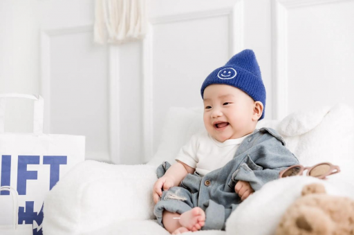 桦甸八个月宝宝能吃榴莲吗